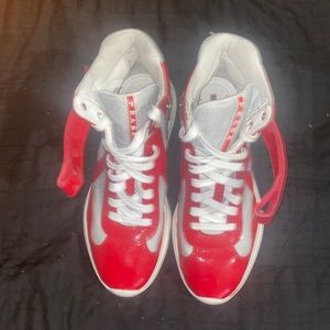 PRADA (Red) Size 8 men
